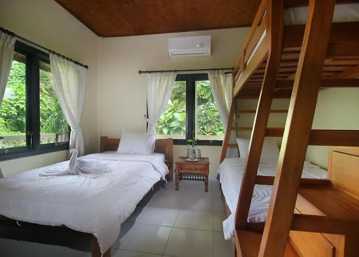 Sari Gong Guest House, A Trishula Collection 3*