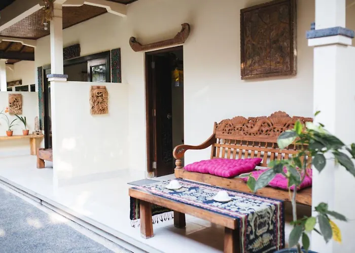 Sari Gong Guest House, A Trishula Collection Affittacamere