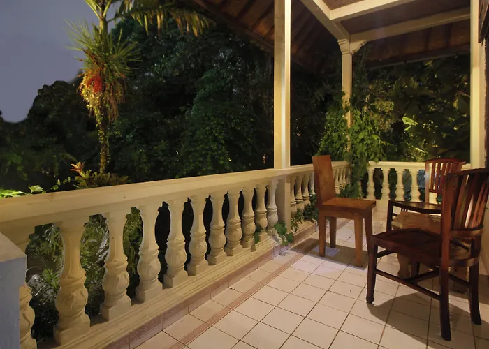 Sari Gong Guest House, A Trishula Collection 招待所 乌布